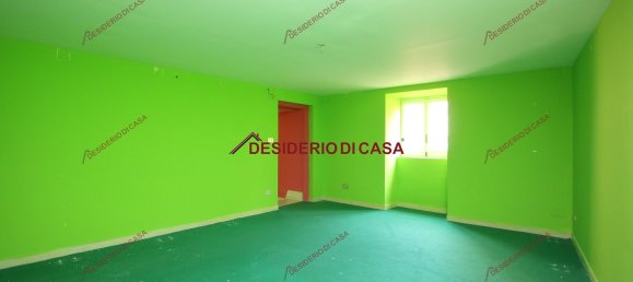 Коммерческая недвижимость с 3 комнатами в Термини Имерезе, Италия № 143252 19