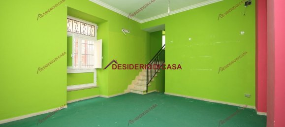 Коммерческая недвижимость с 3 комнатами в Термини Имерезе, Италия № 143252 13