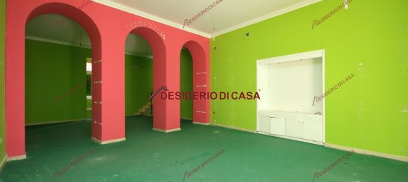 Коммерческая недвижимость с 3 комнатами в Термини Имерезе, Италия № 143252 9