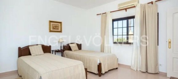 Вилла с 5 спальнями в Лагоа, Португалия № 119704 31