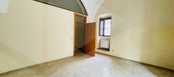Casa de 3 habitaciónes en Valenzano, Italy No. 30761 6