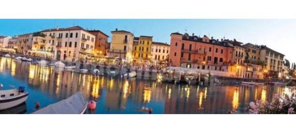 Apartamento de 2 dormitorios en Peschiera del Garda, Italy No. 253123 4