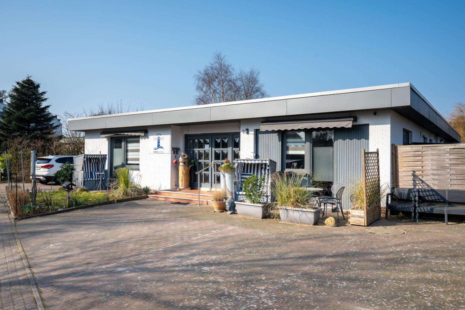 8 rooms Hotel in Schleswig-Holstein, Germany No. 35228