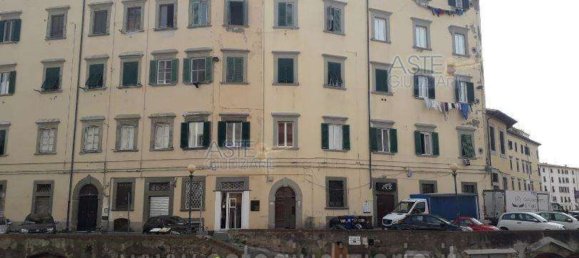 3 bedrooms Apartment in Livorno, Italy No. 381762 16