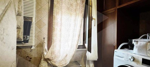 4-Zimmer Villa in Rome, Italy, Nr. 31488 63