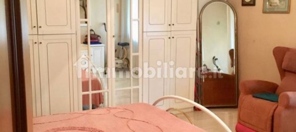 3 bedrooms Apartment in Bologna, Italy No. 133960 8