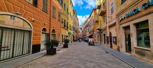 3 rooms Apartment in Finale Ligure, Italy No. 57655 31