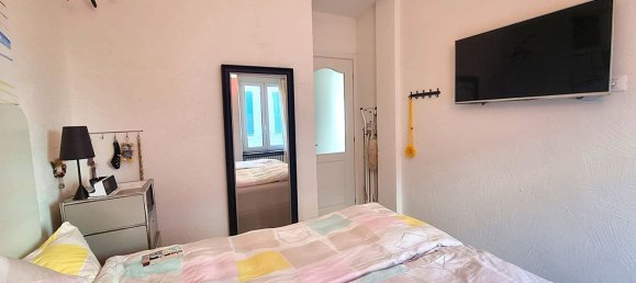 3 rooms Apartment in Finale Ligure, Italy No. 57655 9