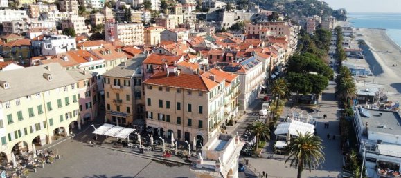 3 rooms Apartment in Finale Ligure, Italy No. 57655 32