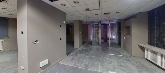 Gewerbliche Immobilie in Madrid, Spain 319m², Nr. 109209 6