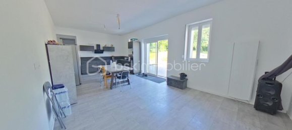 Casa de 2 dormitorios en Perceneige, France No. 301701 12