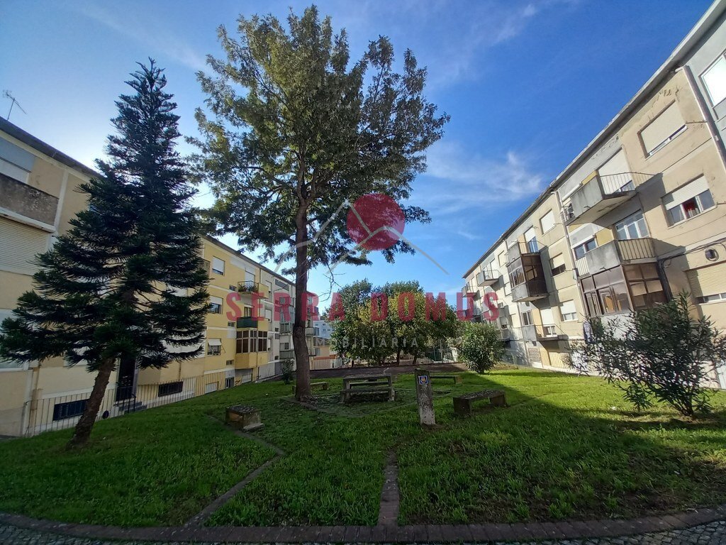 3 bedrooms Apartment in Sintra, Portugal No. 158442