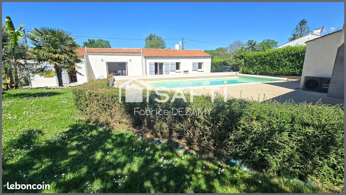 4 Schlafzimmer Haus in La Bretonniere-la-Claye, France, Nr. 106253