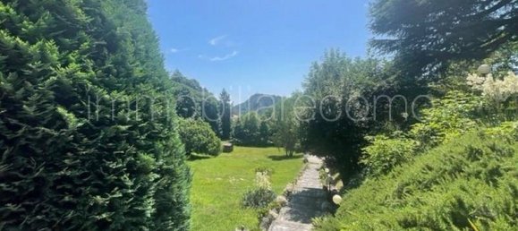 8 bedrooms House in Como, Italy No. 326205 8