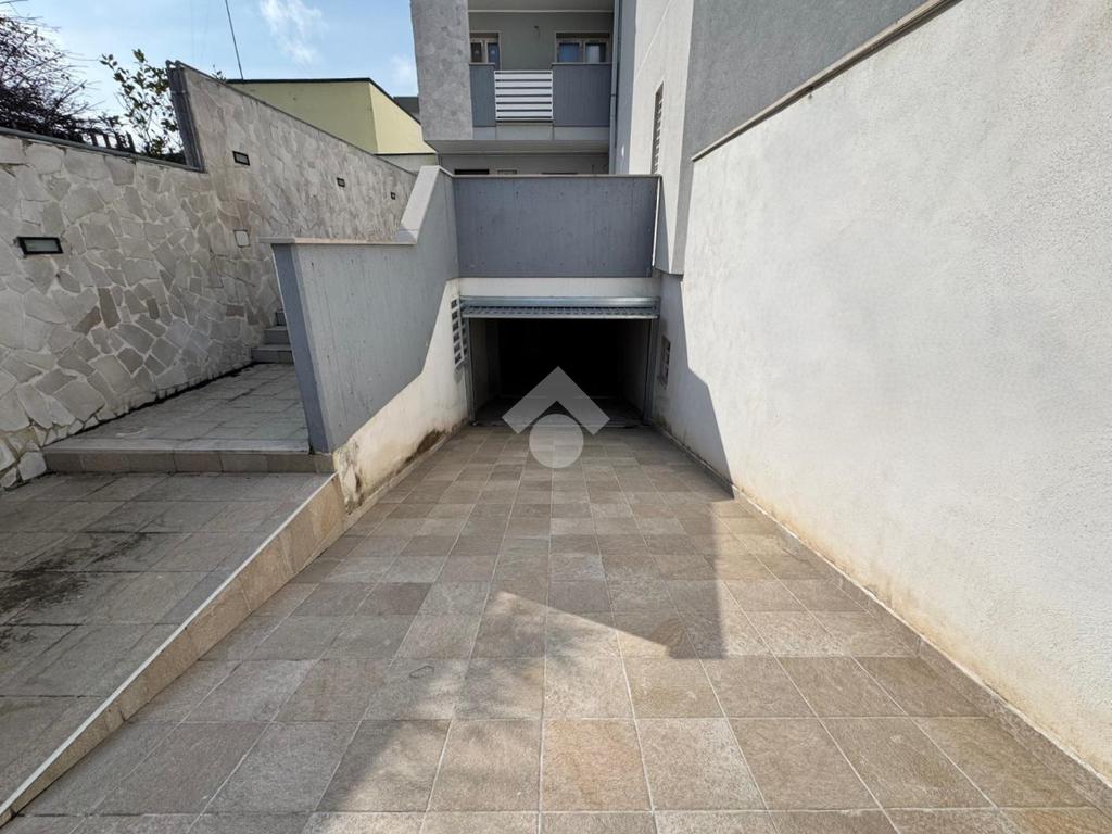 2 bedrooms House in Bari, Italy No. 145704