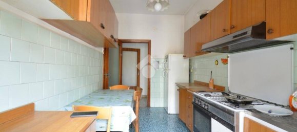 4 bedrooms Apartment in Santa Maria Capua Vetere, Italy No. 319203 3
