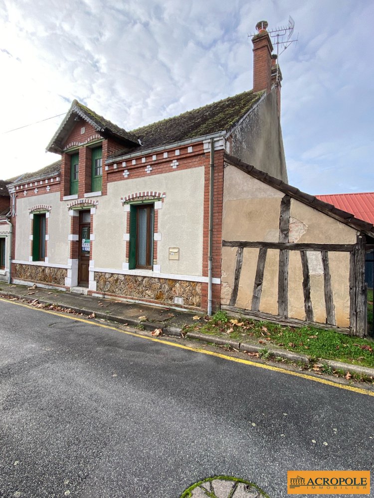 Casa de 3 dormitorios en Cerdon, France No. 80192