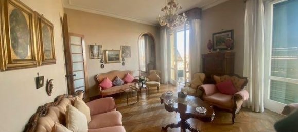 3 bedrooms Penthouse in Pisa, Italy No. 264792 2