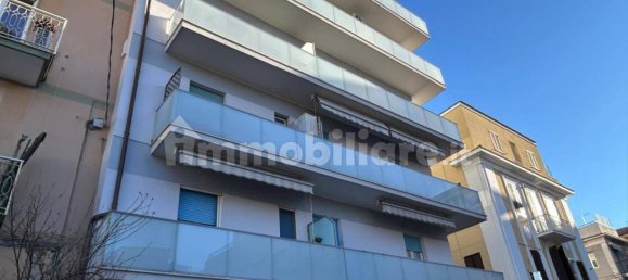 Квартира с 2 спальнями в Пескара, Италия № 191799 26