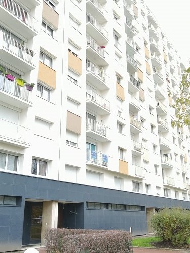 3 bedrooms Apartment in Epinay-sur-Seine, France No. 119333