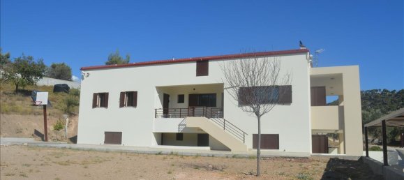 5 bedrooms Commercial property in Loutraki, Greece No. 6704 6