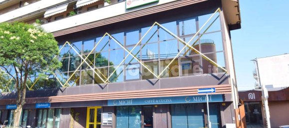 5 rooms Building in Pescara, Italy No. 281448 4