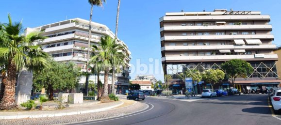 5 rooms Building in Pescara, Italy No. 281448 13