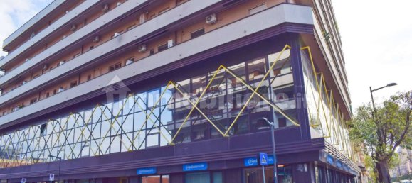 5 rooms Building in Pescara, Italy No. 281448 7