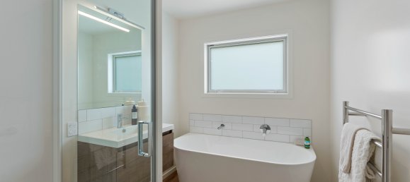 4 bedrooms House in Paraparaumu, New Zealand No. 132 20