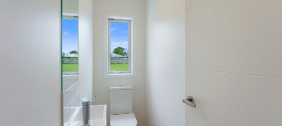 4 bedrooms House in Paraparaumu, New Zealand No. 132 21