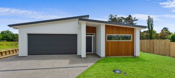 4 bedrooms House in Paraparaumu, New Zealand No. 132 2