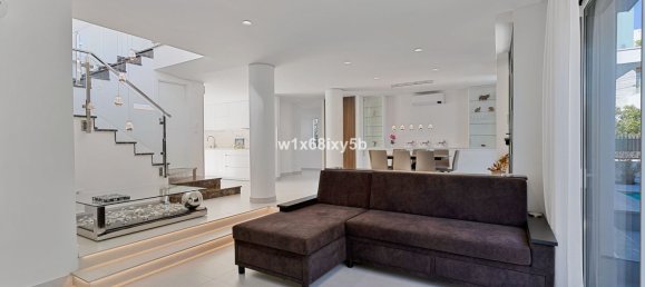 6 bedrooms Villa in Marbella, Spain No. 149160 6