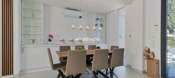 6 bedrooms Villa in Marbella, Spain No. 149160 5