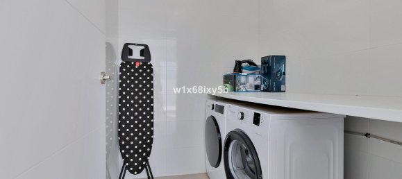 6 bedrooms Villa in Marbella, Spain No. 149160 10