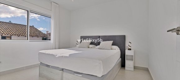 6 bedrooms Villa in Marbella, Spain No. 149160 25