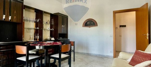 3 rooms Apartment in Bari, Italy No. 117470 8