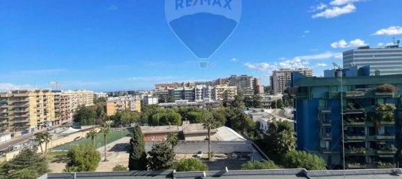 3 rooms Apartment in Bari, Italy No. 117470 7