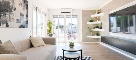 3 bedrooms Penthouse in El Paraiso, Spain No. 189617 8