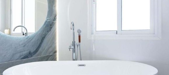 3 bedrooms Penthouse in El Paraiso, Spain No. 189617 17