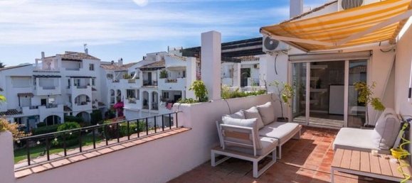 3 bedrooms Penthouse in El Paraiso, Spain No. 189617 12