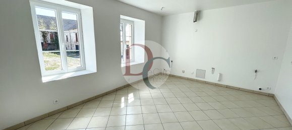 Casa de 3 dormitorios en Senlis, France No. 76839 4