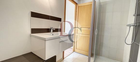 Casa de 3 dormitorios en Senlis, France No. 76839 14