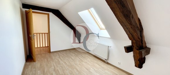 Casa de 3 dormitorios en Senlis, France No. 76839 11