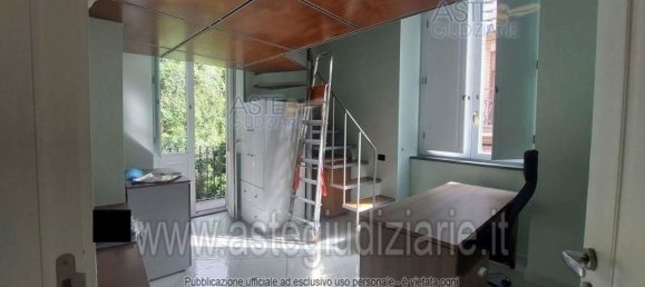 3 rooms Apartment in Pozzuoli, Italy No. 261164 2