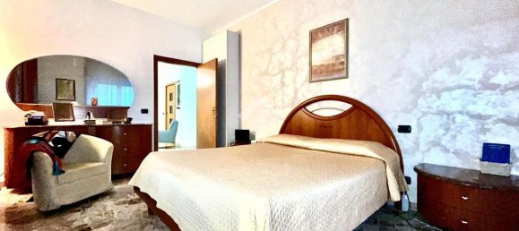 4 rooms Apartment in Santeramo in Colle, Italy No. 173351 16