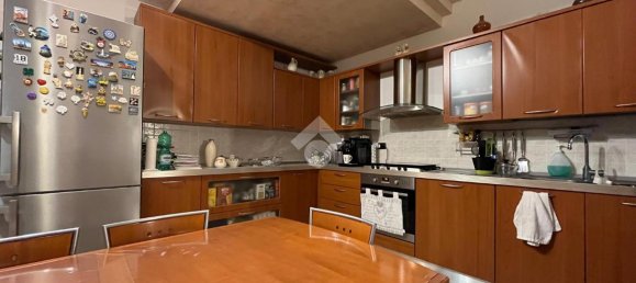 4 rooms Apartment in Santeramo in Colle, Italy No. 173351 5