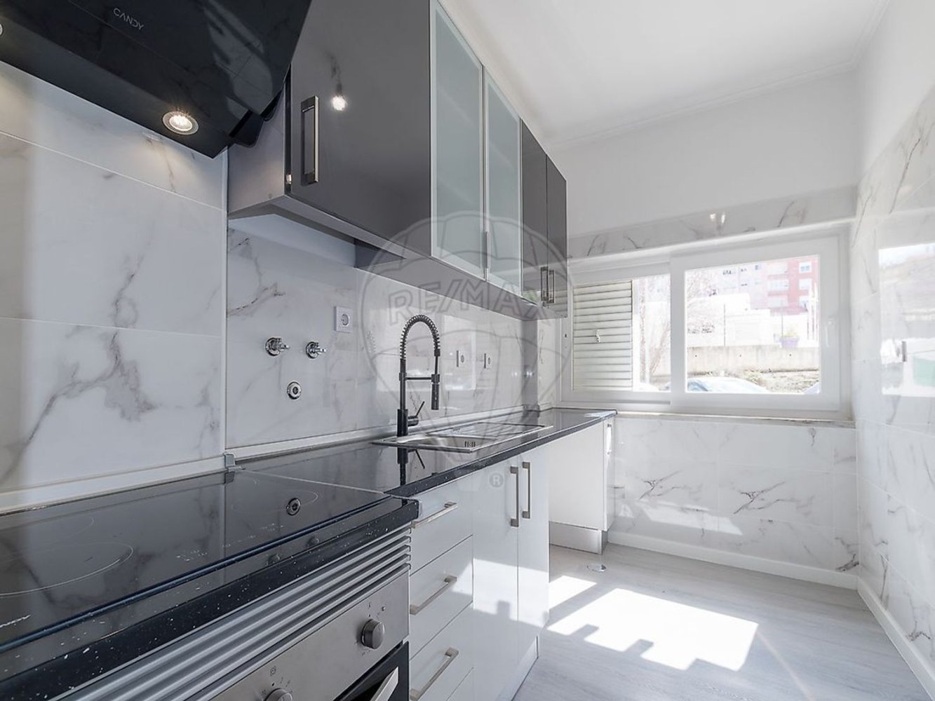 3 bedrooms Apartment in Loures, Portugal No. 94999