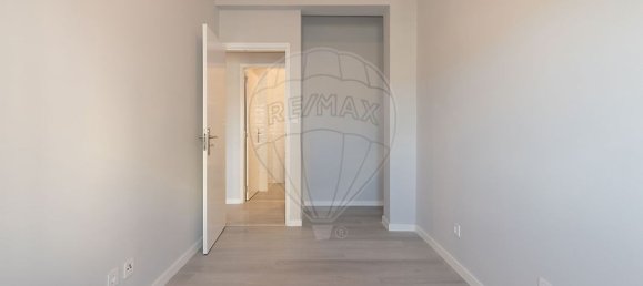 3 bedrooms Apartment in Loures, Portugal No. 94999 19