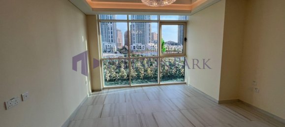 3 bedrooms Apartment in Doha, Qatar No. 494 5