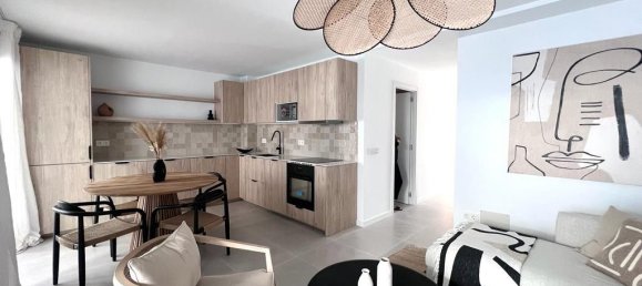 Apartamento de 3 dormitorios en Marbella, Spain No. 145876 2